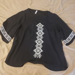 Xhileration Black Dress Shirt Womens Medium